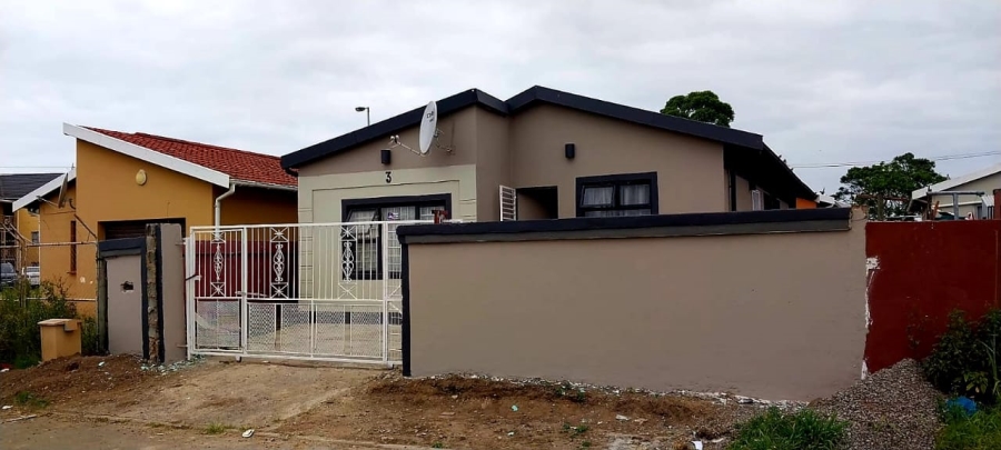 To Let 3 Bedroom Property for Rent in Buffalo Flats Eastern Cape